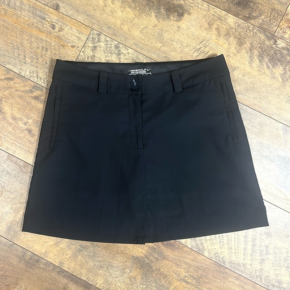 Nike Golf Tour Performance Dri-Fit Black Skort, Size M, EUC